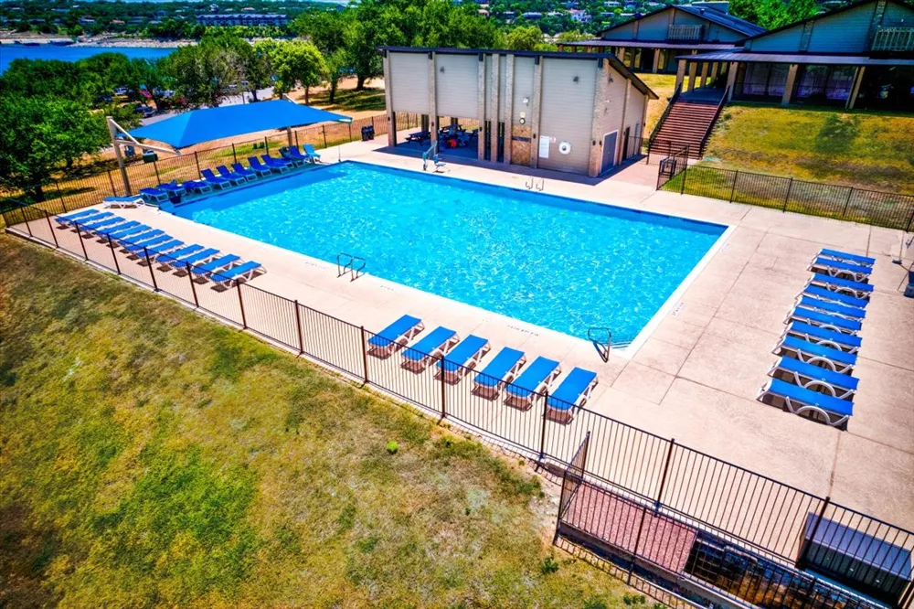 18605 Masters Cove Point Venture, TX 78645