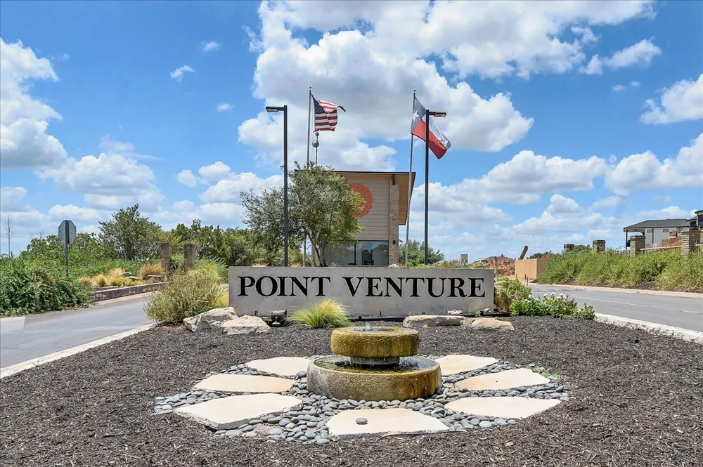 18605 Masters Cove Point Venture, TX 78645
