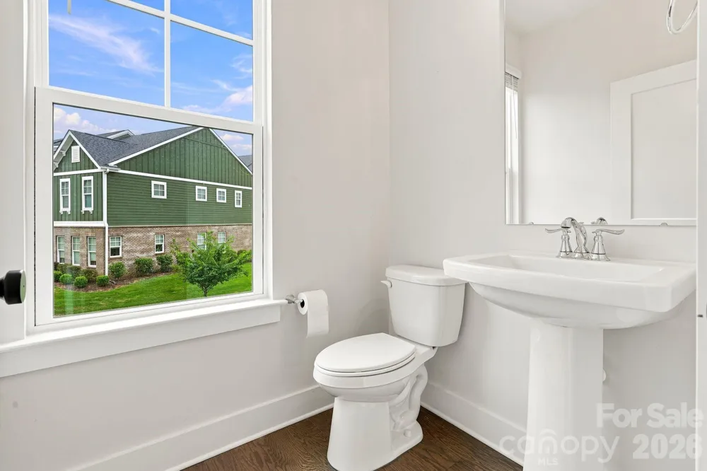 212 Wesser Street Davidson, NC 28036