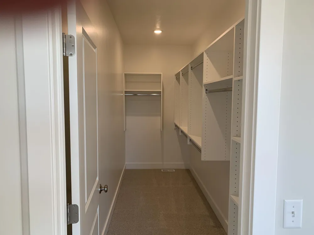 7605 Brook Villa South #135 Allendale Charter Township, MI 49401