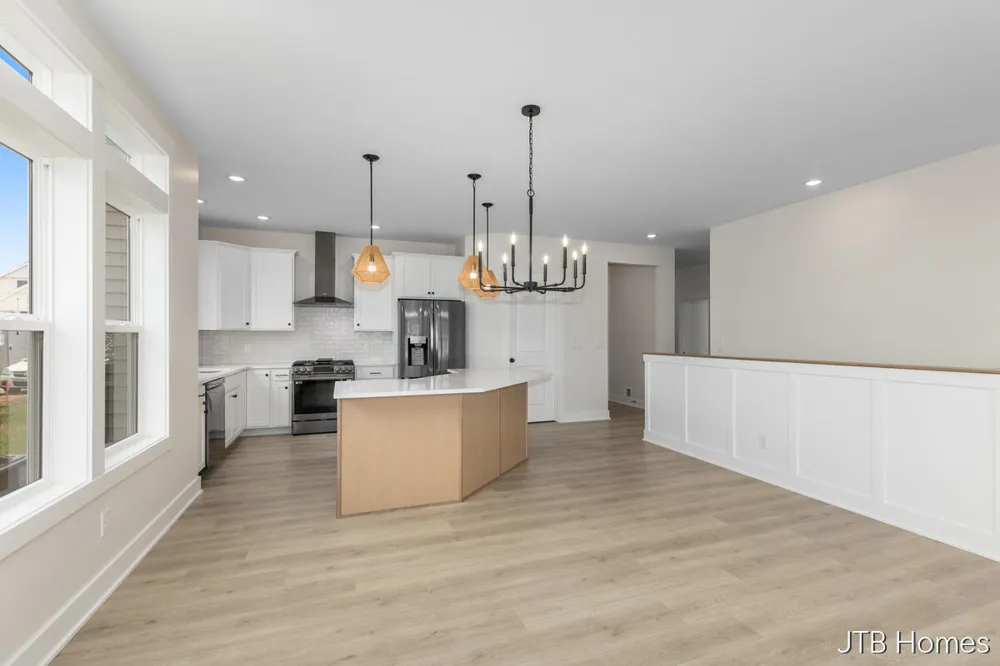 7603 Brook Villa South #136 Allendale Charter Township, MI 49401