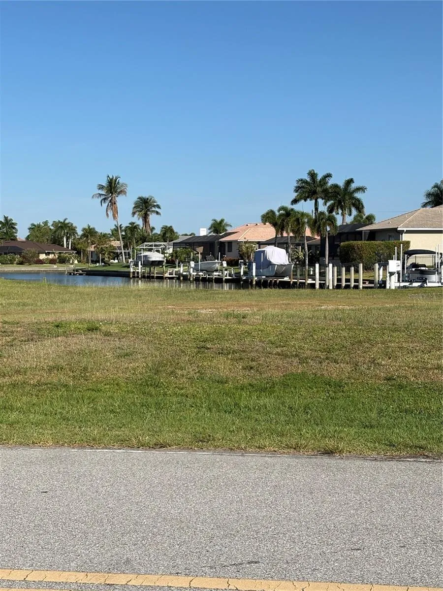 534 MACEDONIA DRIVE Punta Gorda, FL 33950
