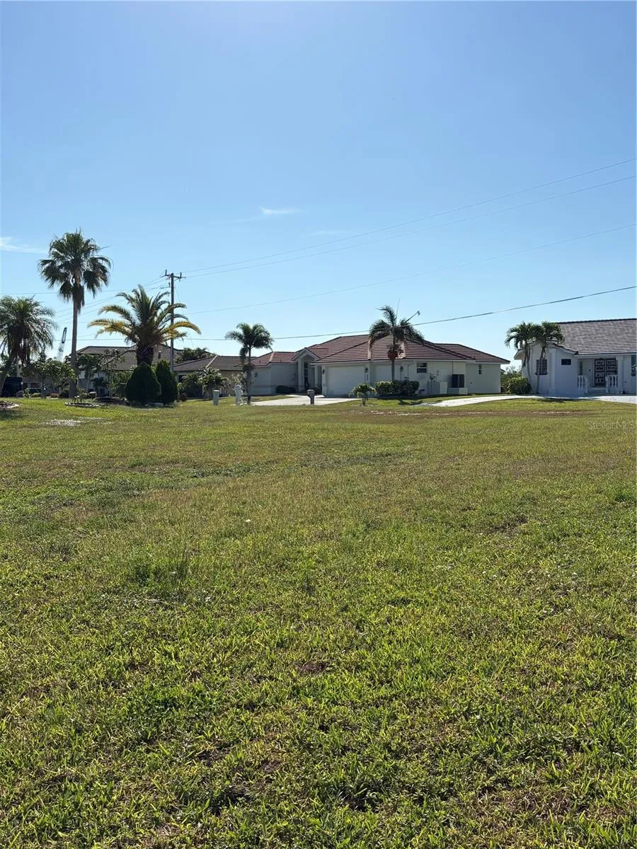 534 MACEDONIA DRIVE Punta Gorda, FL 33950
