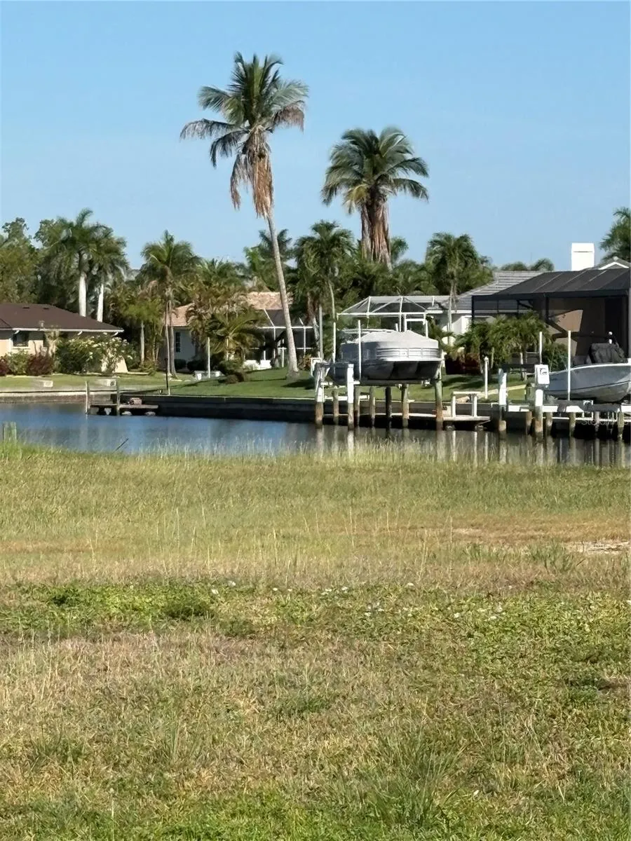534 MACEDONIA DRIVE Punta Gorda, FL 33950