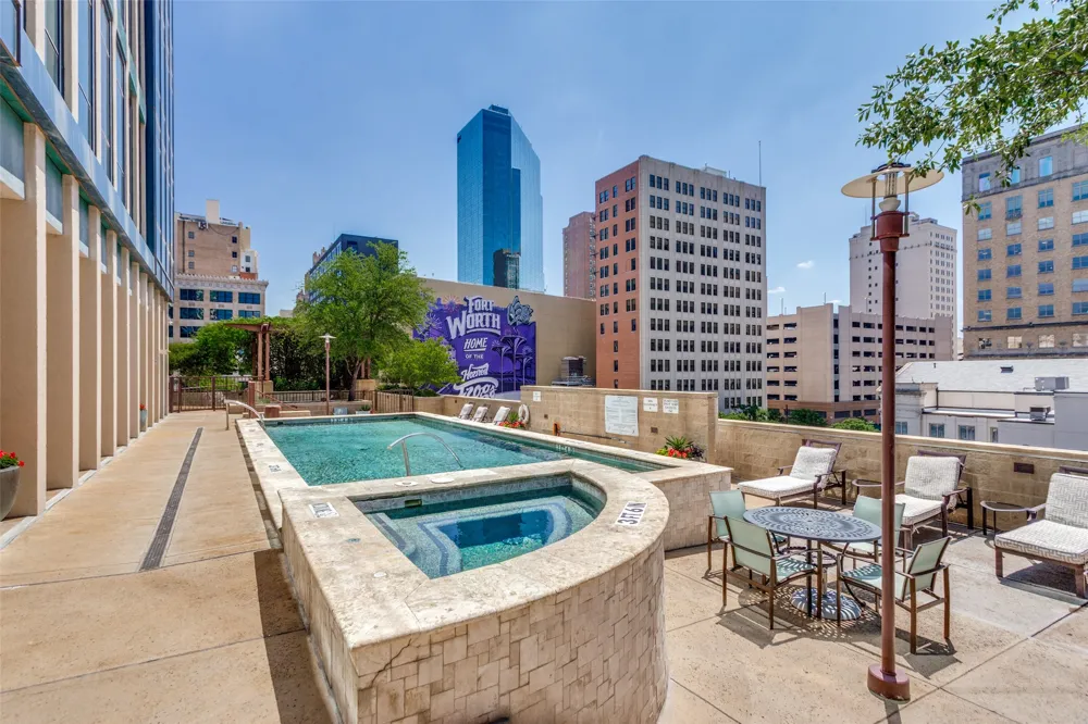 500 Throckmorton Street #1104 Fort Worth, TX 76102