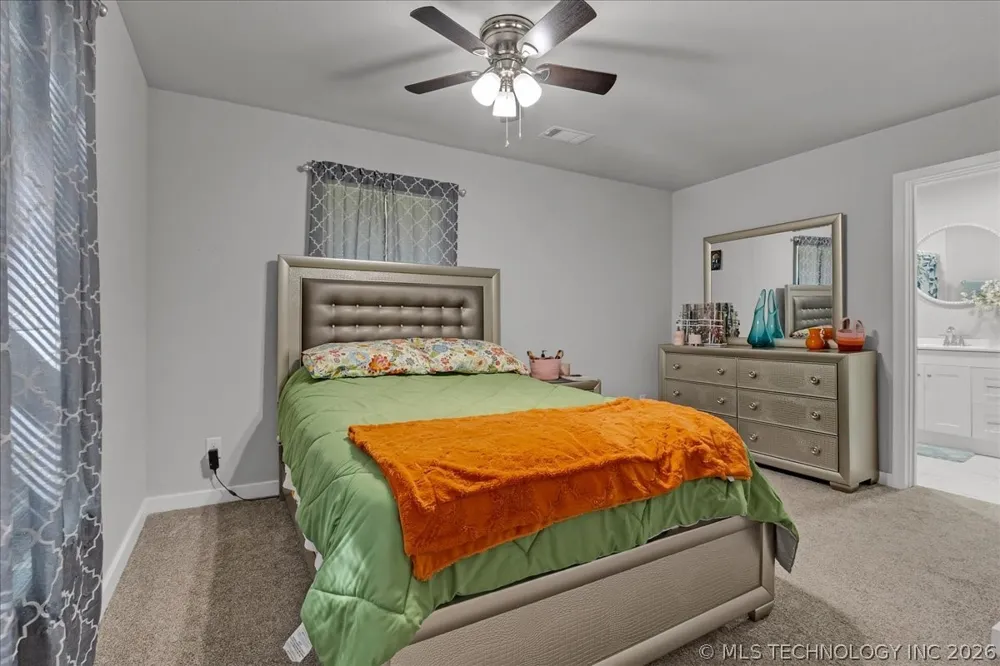 2578 W Hillcrest Drive Cleveland, OK 74020
