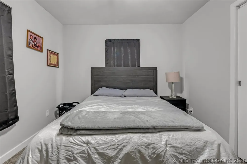 2578 W Hillcrest Drive Cleveland, OK 74020