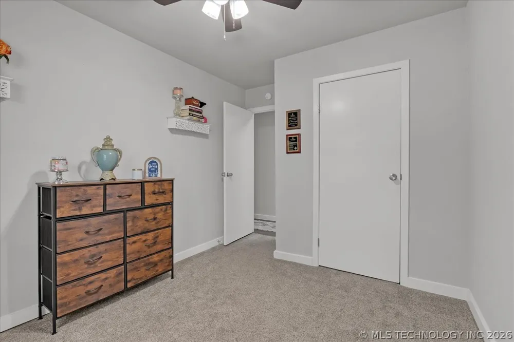 2578 W Hillcrest Drive Cleveland, OK 74020