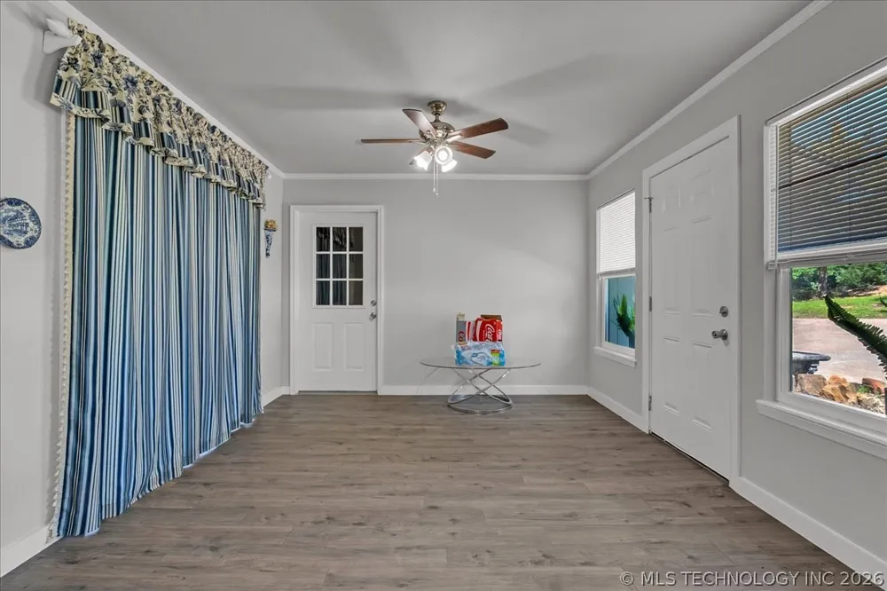 2578 W Hillcrest Drive Cleveland, OK 74020