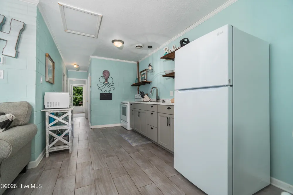207 E Terminal Boulevard Atlantic Beach, NC 28512