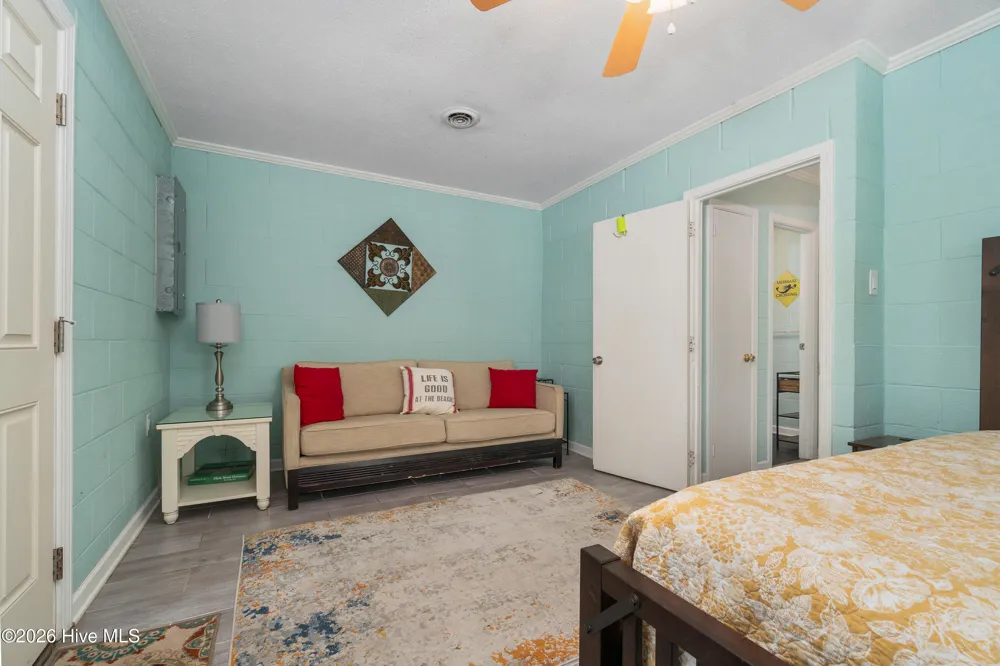 207 E Terminal Boulevard Atlantic Beach, NC 28512