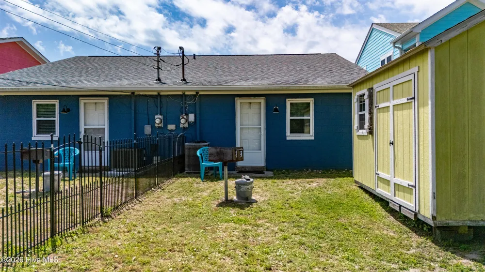207 E Terminal Boulevard Atlantic Beach, NC 28512