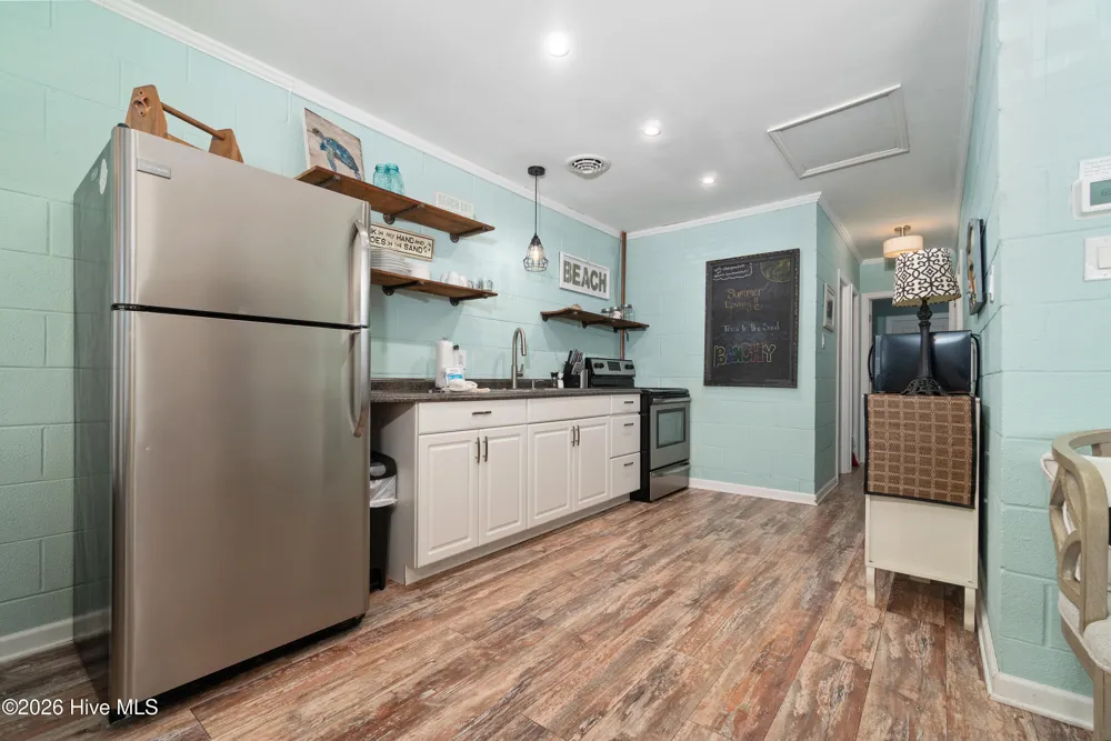 207 E Terminal Boulevard Atlantic Beach, NC 28512