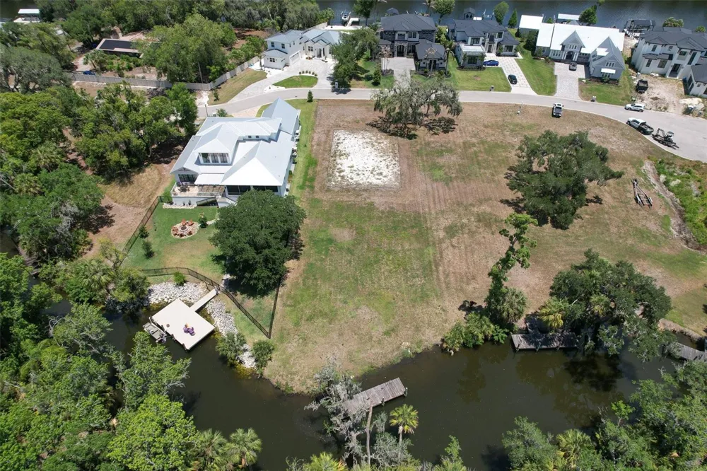 8325 ALAFIA POINTE DRIVE Riverview, FL 33578