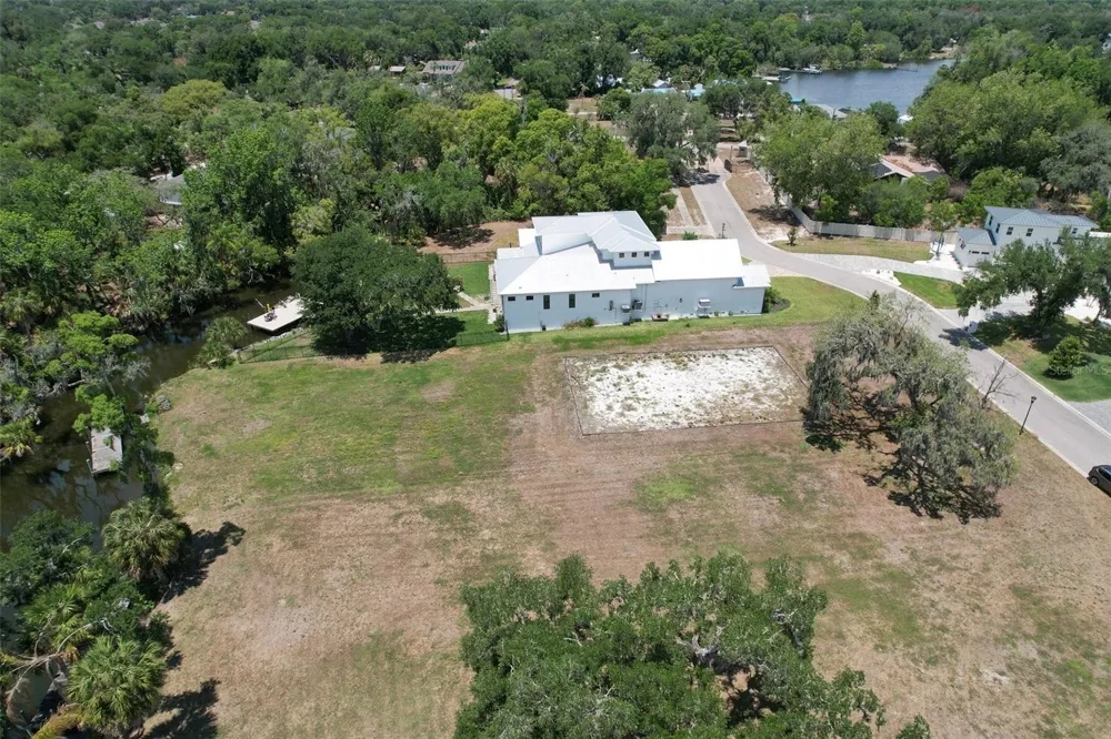8325 ALAFIA POINTE DRIVE Riverview, FL 33578