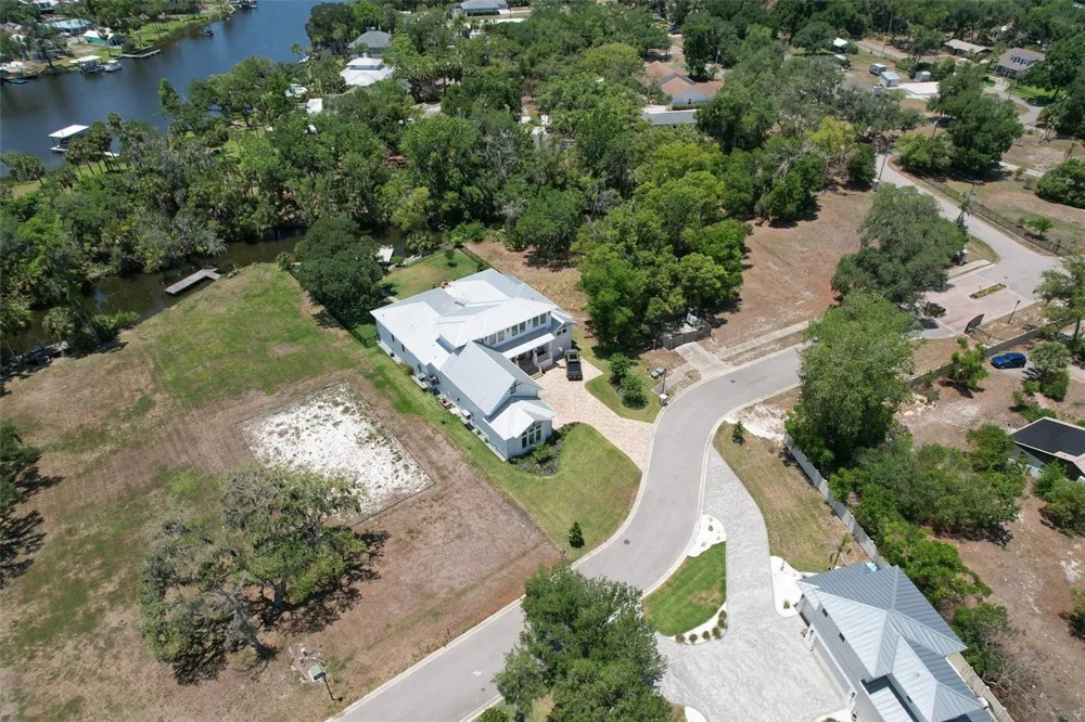 8325 ALAFIA POINTE DRIVE Riverview, FL 33578