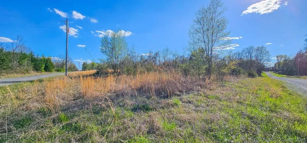 107 E Lakeshore Drive Canadian, OK 74501