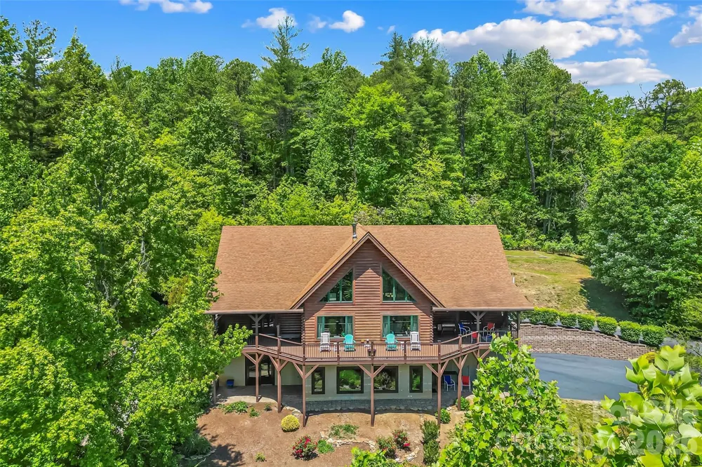 482 Gap Creek Road Zirconia, NC 28790