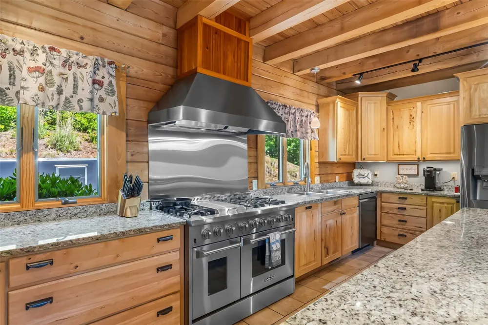 482 Gap Creek Road Zirconia, NC 28790