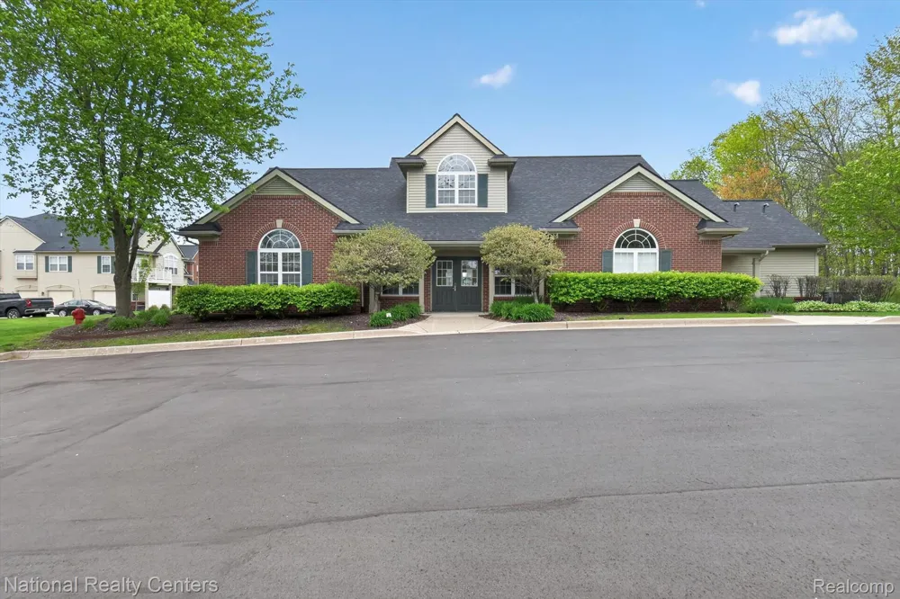 4371 Aster Boulevard Genoa Township, MI 48843
