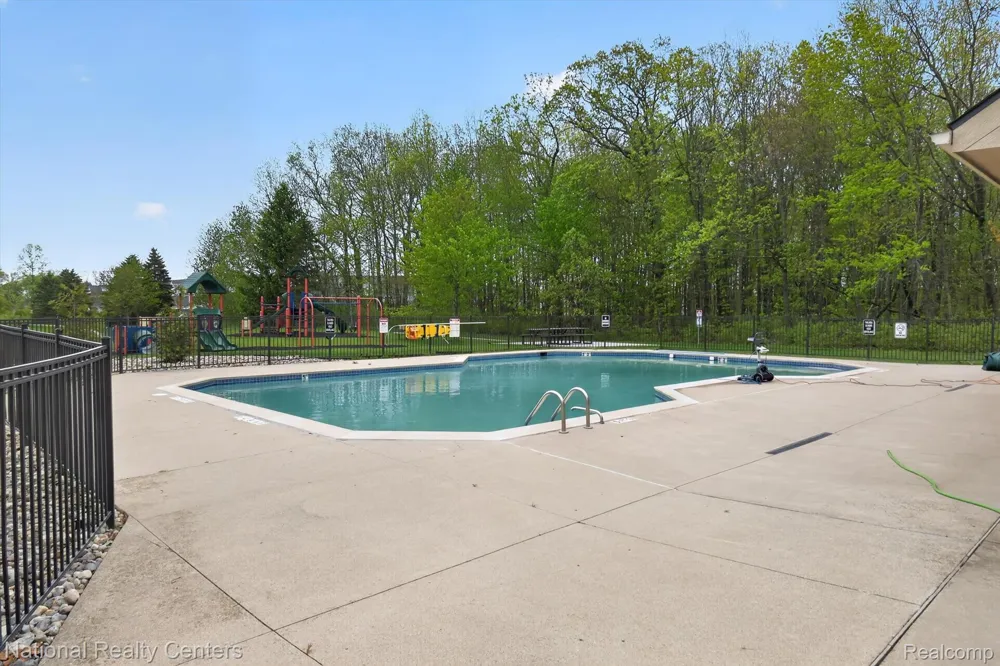 4371 Aster Boulevard Genoa Township, MI 48843