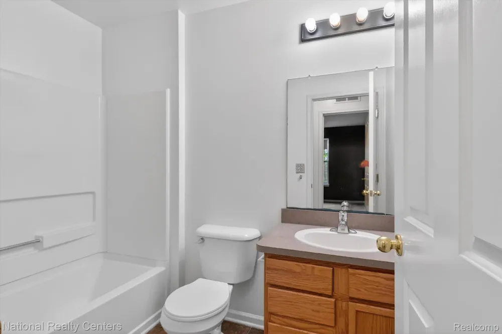 4371 Aster Boulevard Genoa Township, MI 48843