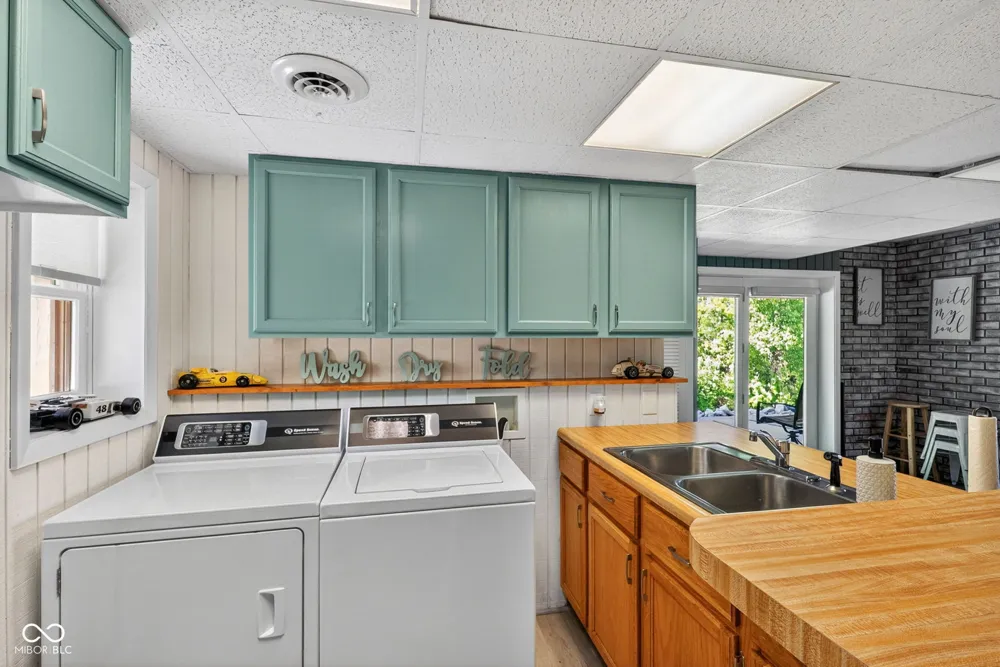 1068 S Turnbow Drive Rockville, IN 47872