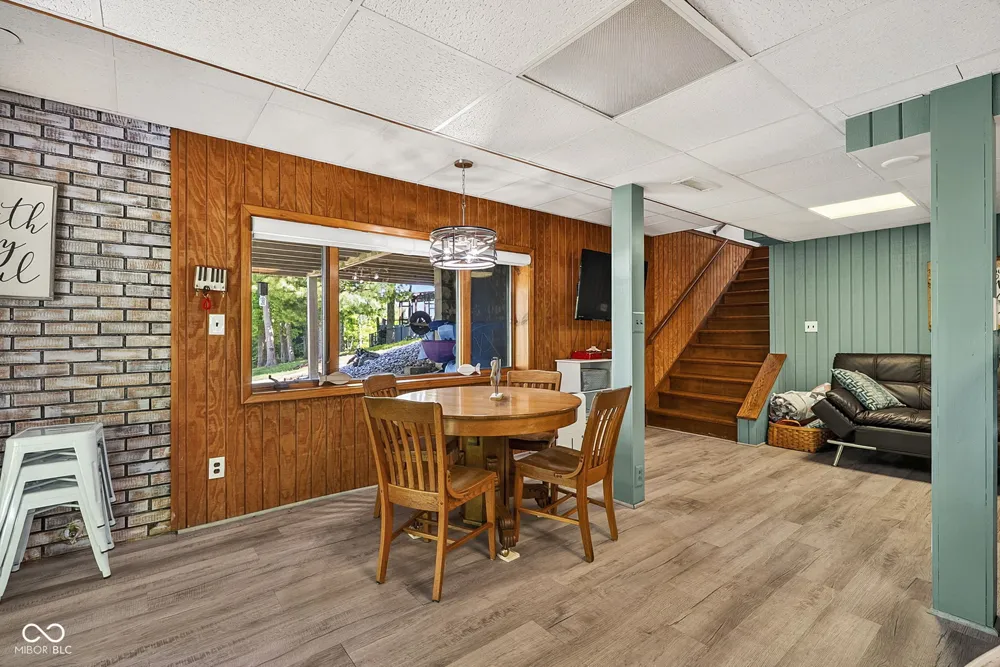 1068 S Turnbow Drive Rockville, IN 47872