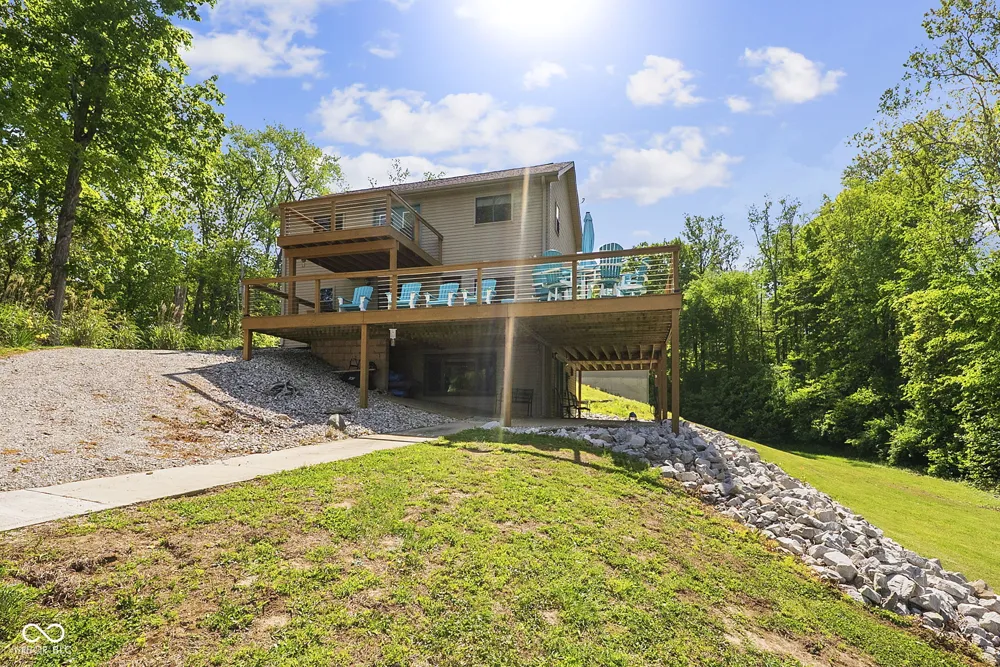 1068 S Turnbow Drive Rockville, IN 47872