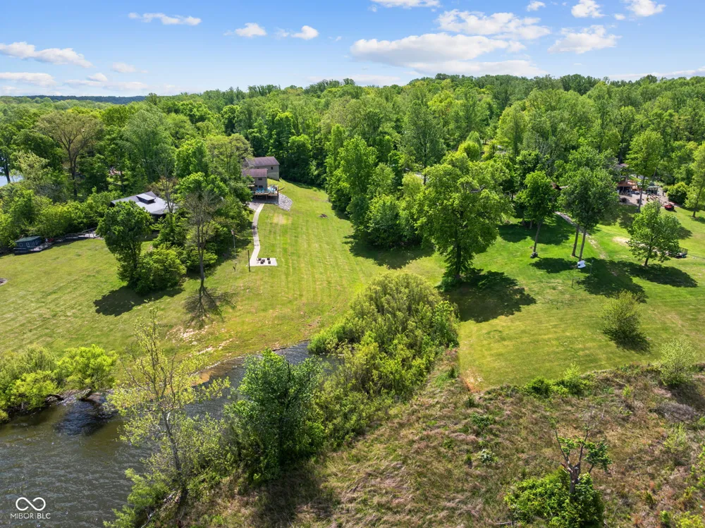 1068 S Turnbow Drive Rockville, IN 47872
