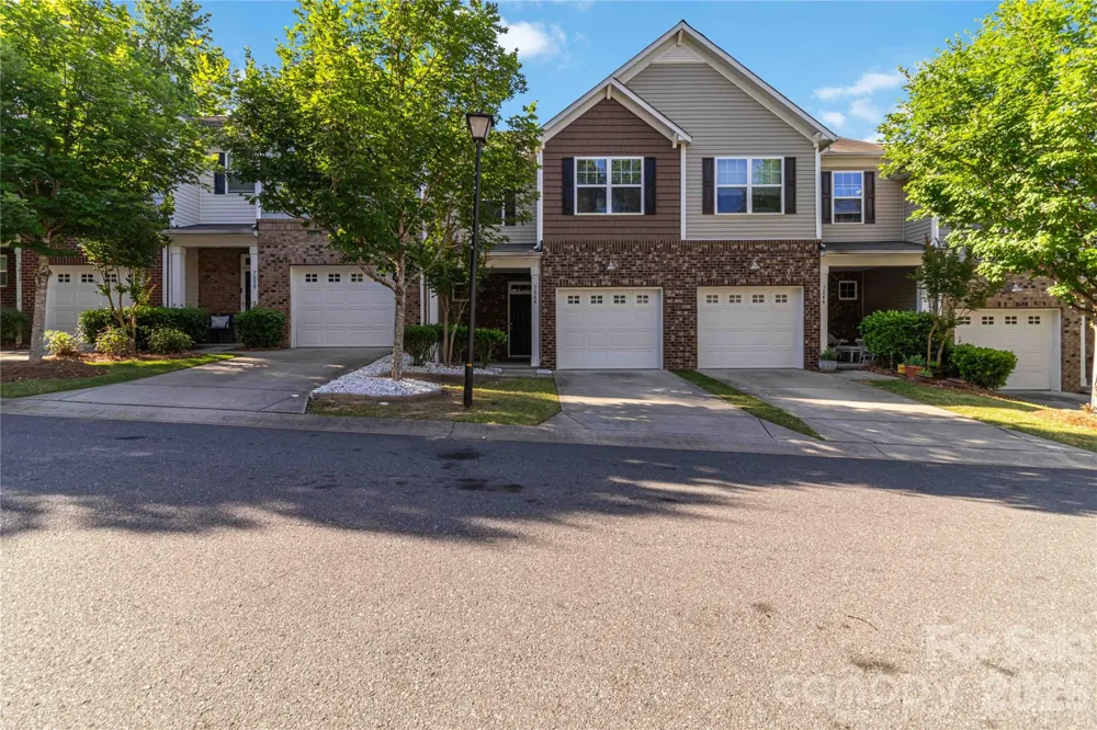 7048 Woodsbay Lane Rock Hill, SC 29732