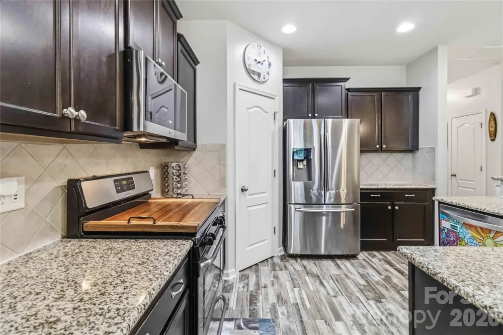 7048 Woodsbay Lane Rock Hill, SC 29732
