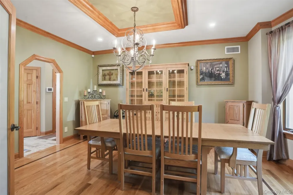 4 Rachel Court Bloomingburg, NY 12721