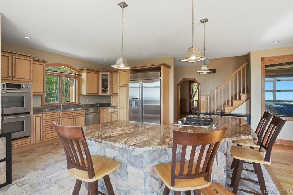 4 Rachel Court Bloomingburg, NY 12721