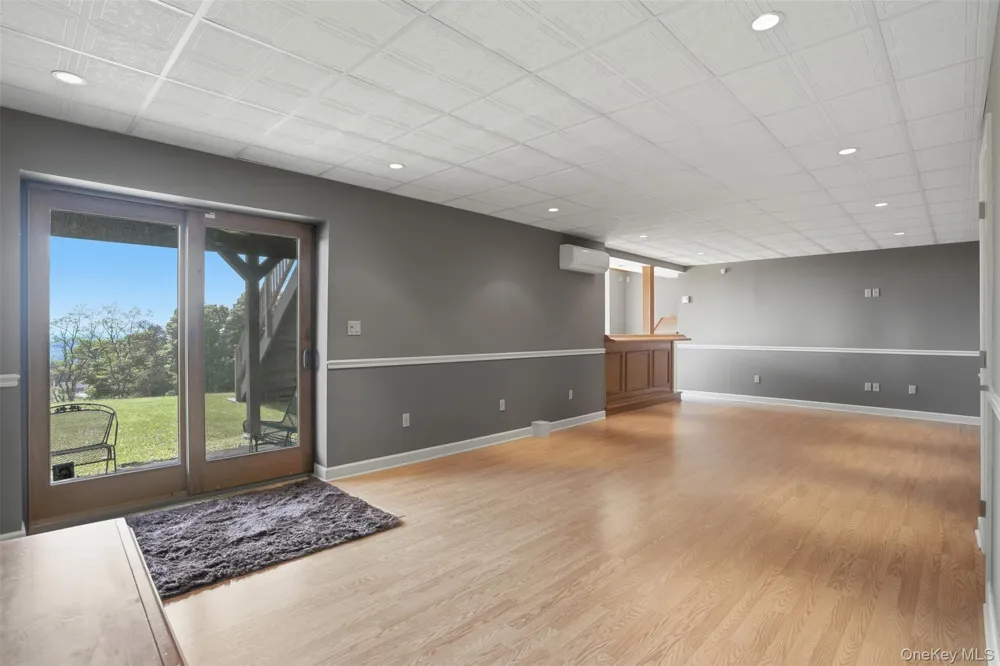 4 Rachel Court Bloomingburg, NY 12721