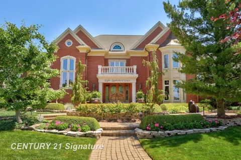 8 Appleshire Court