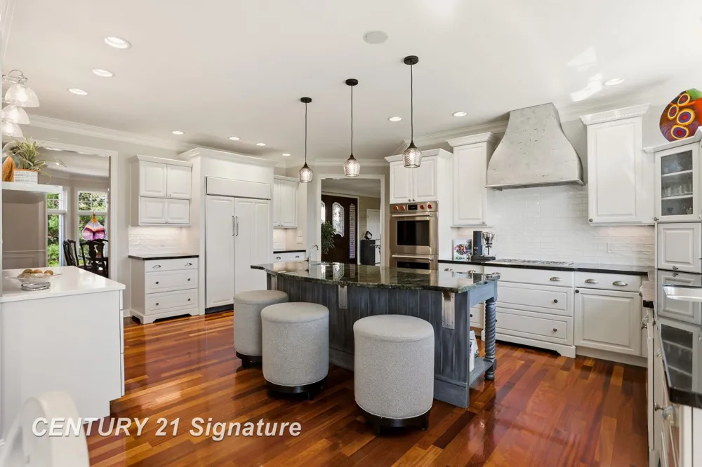 8 Appleshire Court Thomas Township, MI 48623