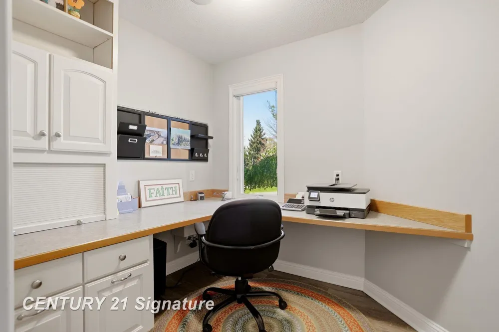 8 Appleshire Court Thomas Township, MI 48623