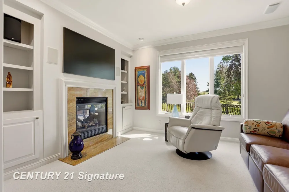 8 Appleshire Court Thomas Township, MI 48623