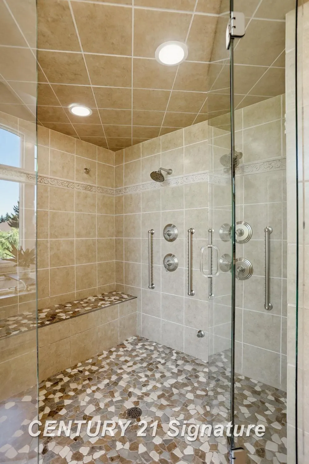 8 Appleshire Court Thomas Township, MI 48623