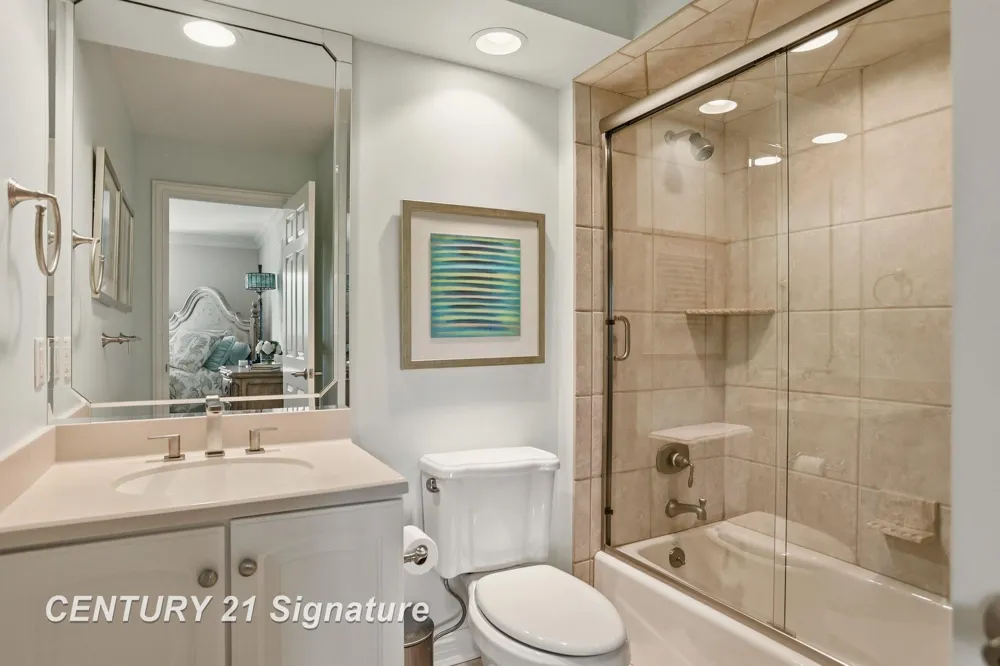 8 Appleshire Court Thomas Township, MI 48623