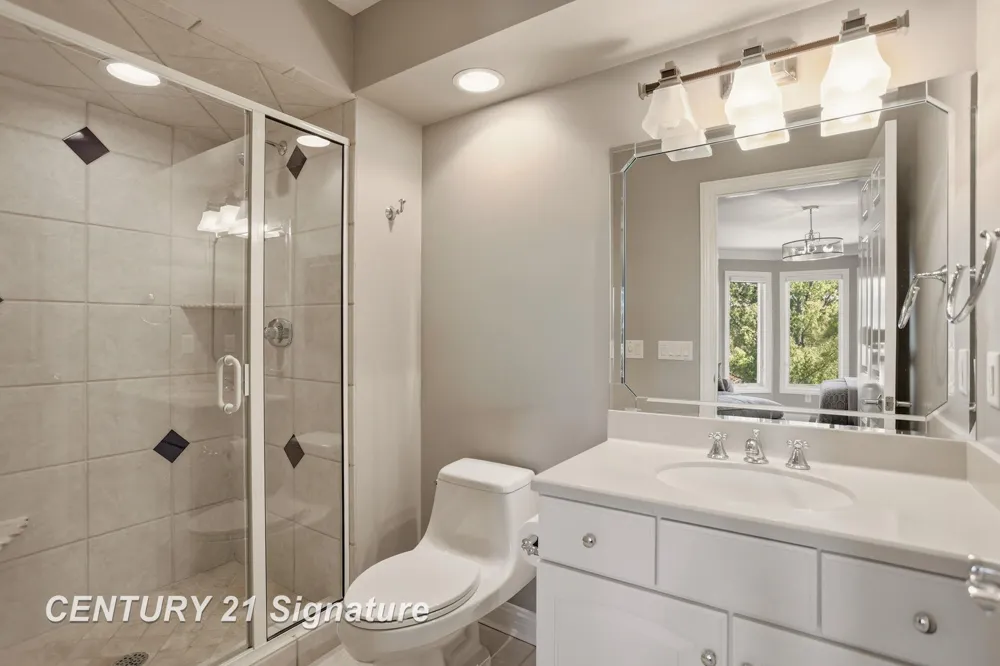 8 Appleshire Court Thomas Township, MI 48623