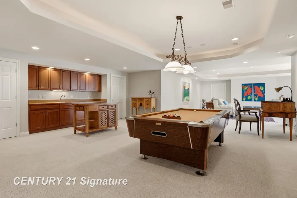 8 Appleshire Court Thomas Township, MI 48623