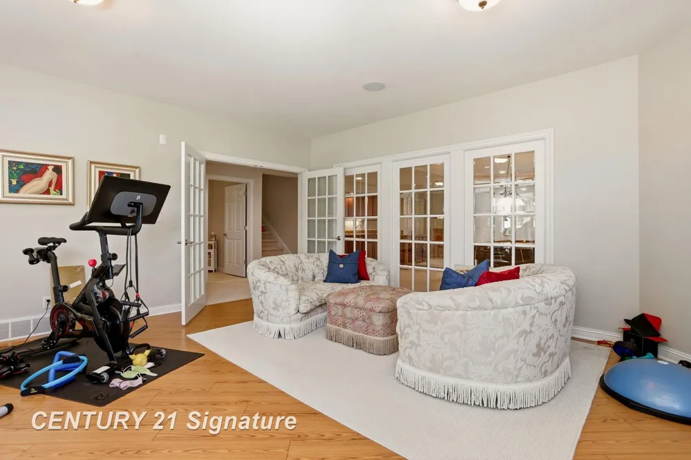 8 Appleshire Court Thomas Township, MI 48623
