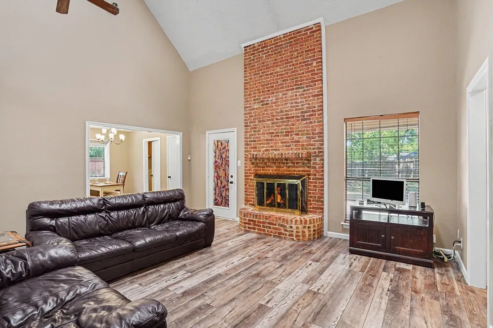 4917 Rockford Court Arlington, TX 76017