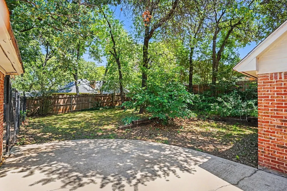 4917 Rockford Court Arlington, TX 76017