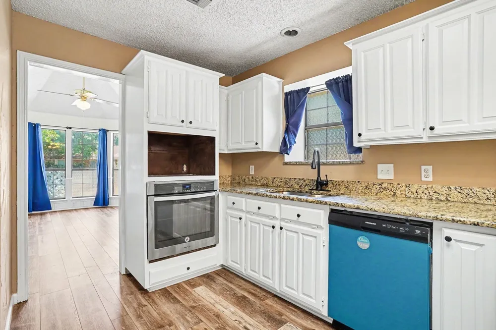 4917 Rockford Court Arlington, TX 76017