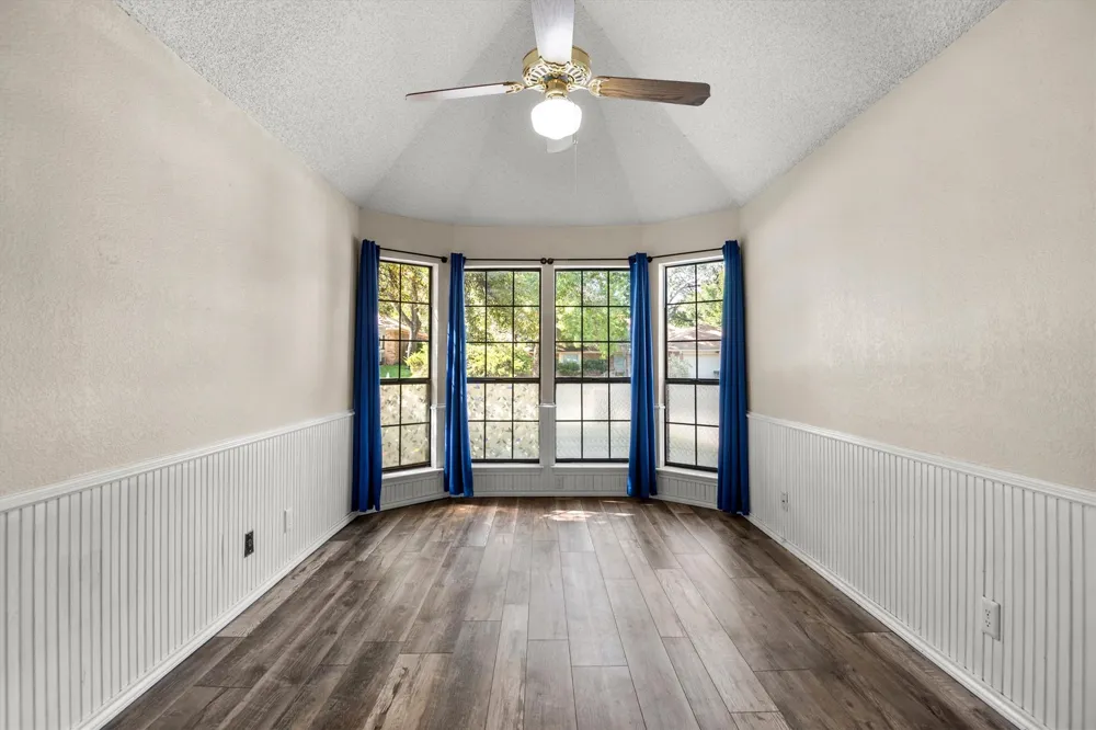 4917 Rockford Court Arlington, TX 76017