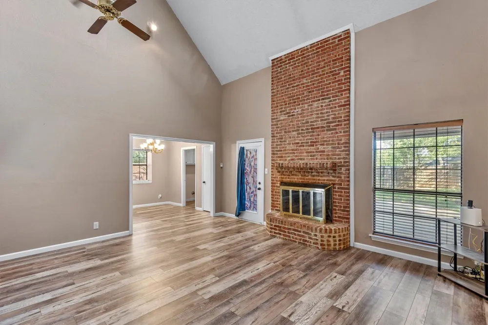 4917 Rockford Court Arlington, TX 76017