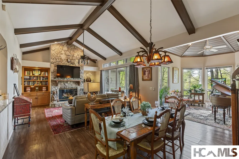 21 Laurel Wood Court Sapphire, NC 28774